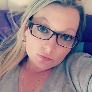 Meet your Posher, Stacy